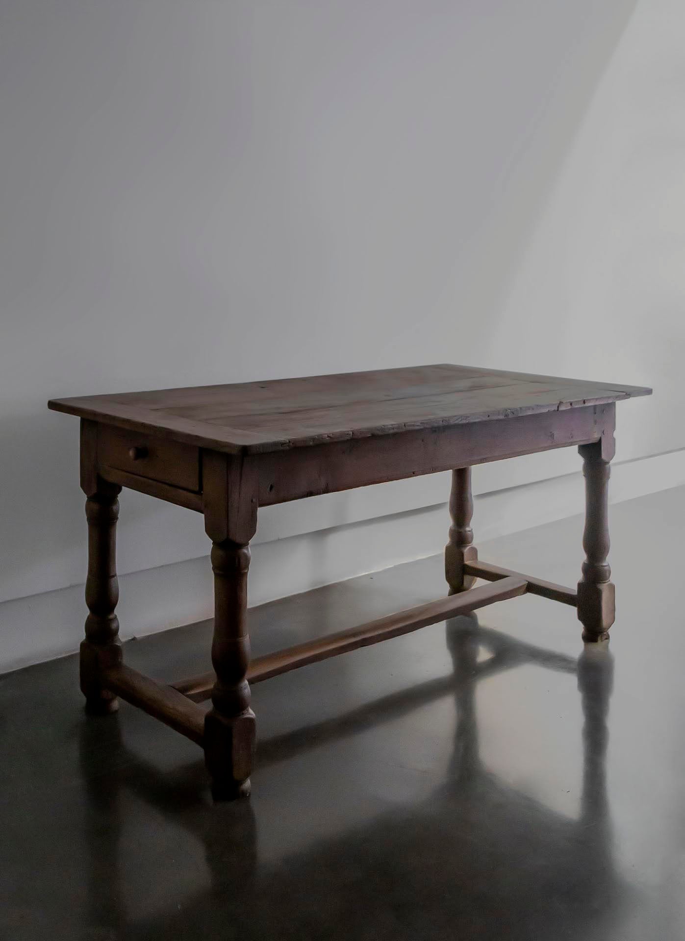 MESA DE ROBLE DEL SIGLO XVIII