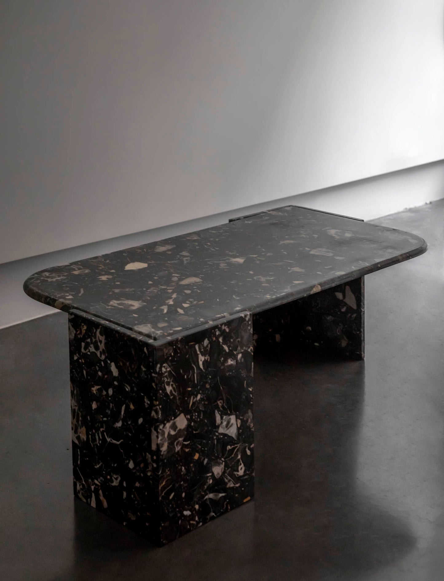 MESA DE CENTRO DE MÁRMOL