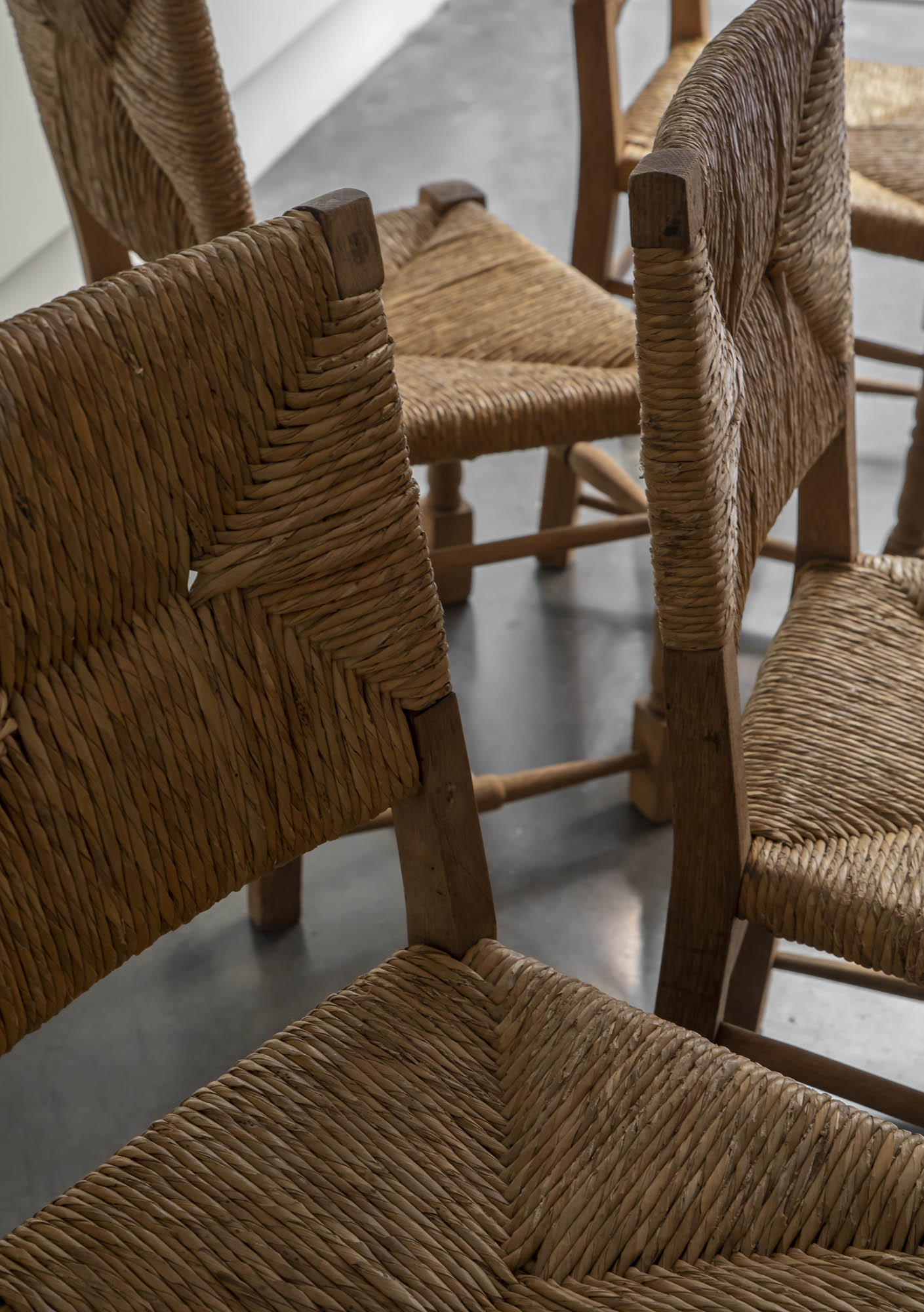 SILLAS OCCITANAS DE ROBLE Y ENEA