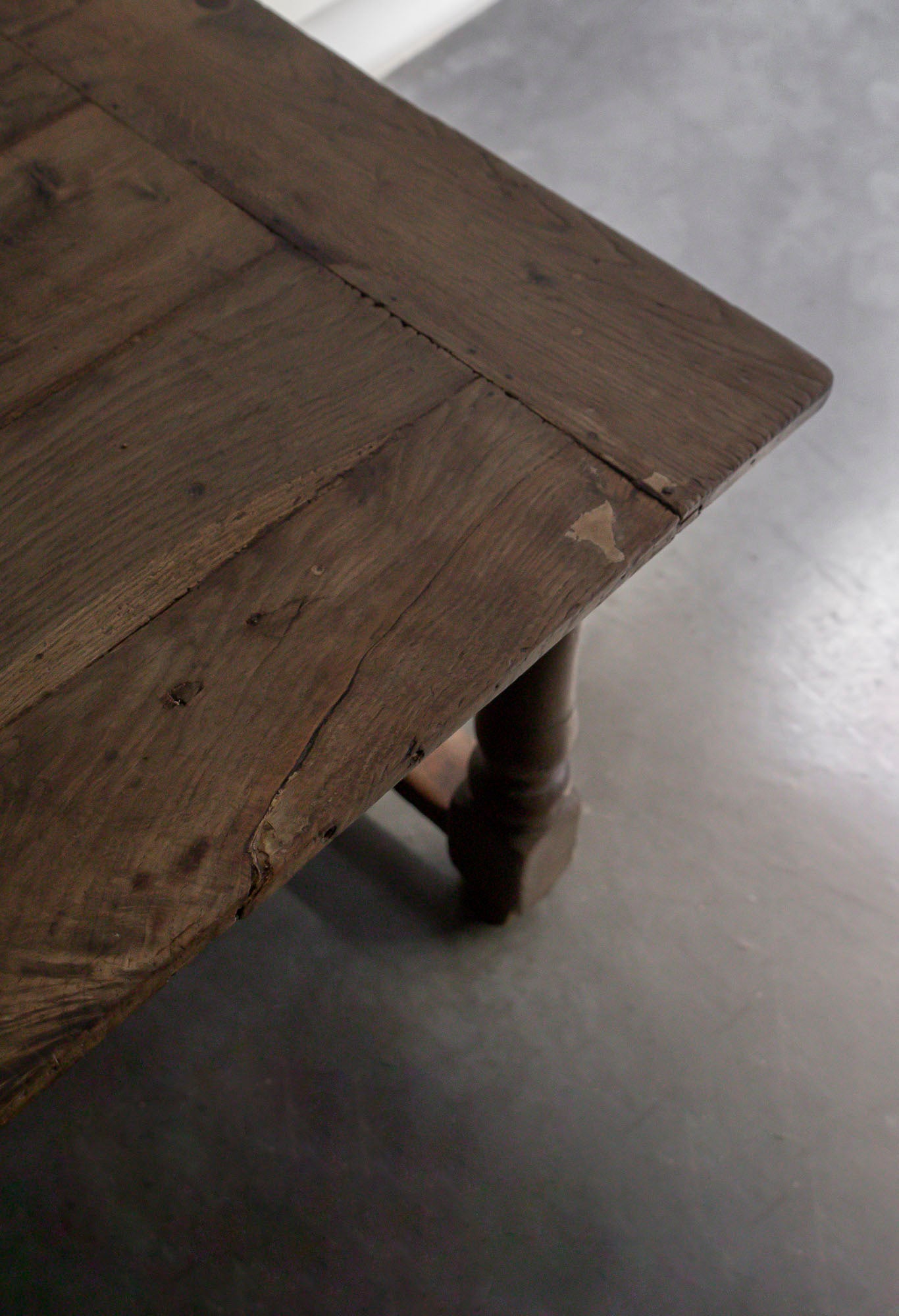 MESA DE ROBLE DEL SIGLO XVIII