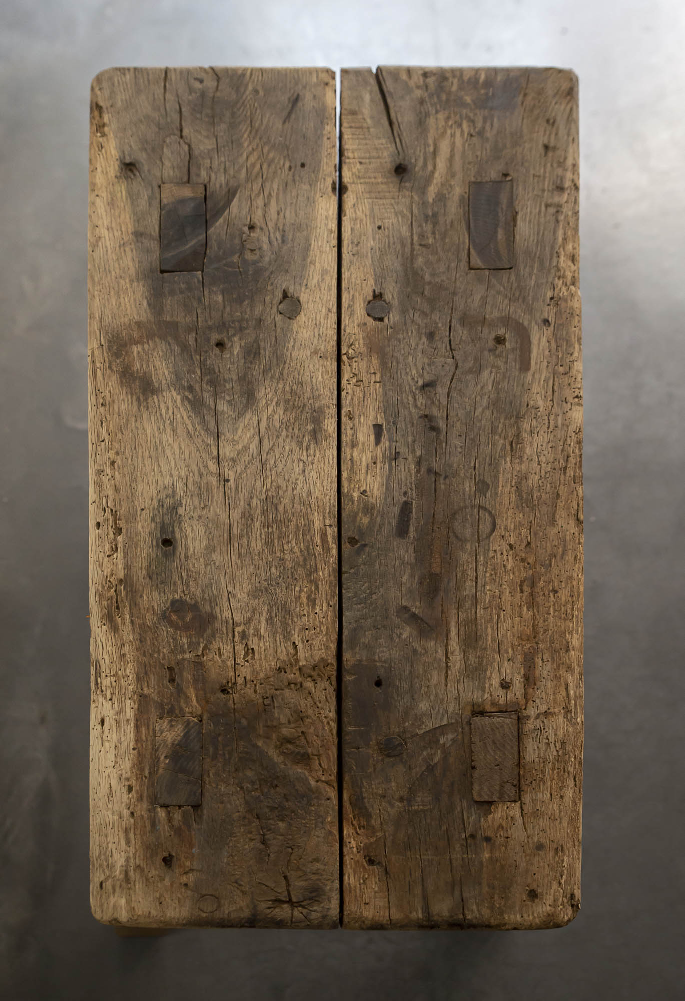 MESA RÚSTICA ALTO NAVARRA