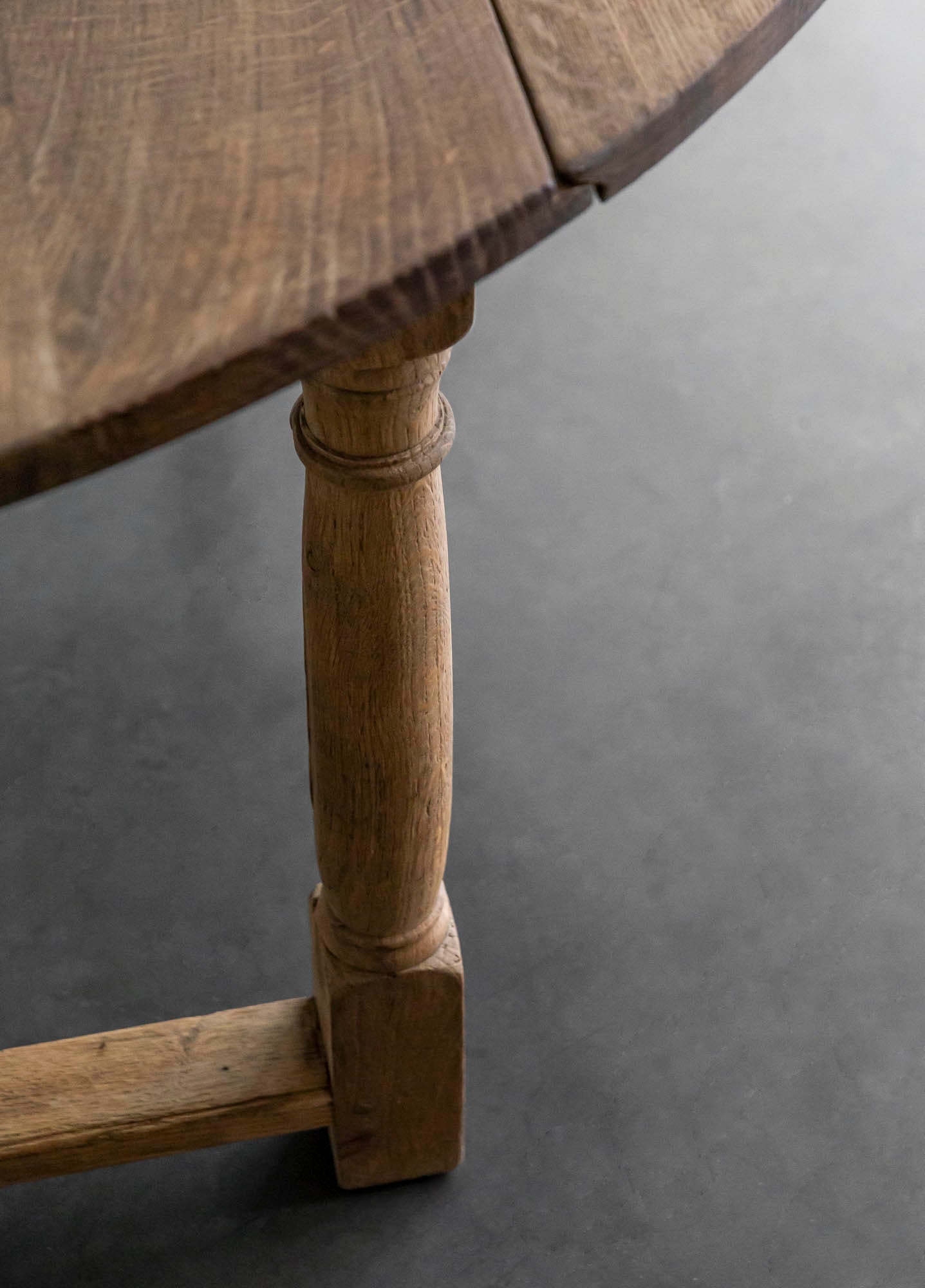 MESA DE COMEDOR REDONDA