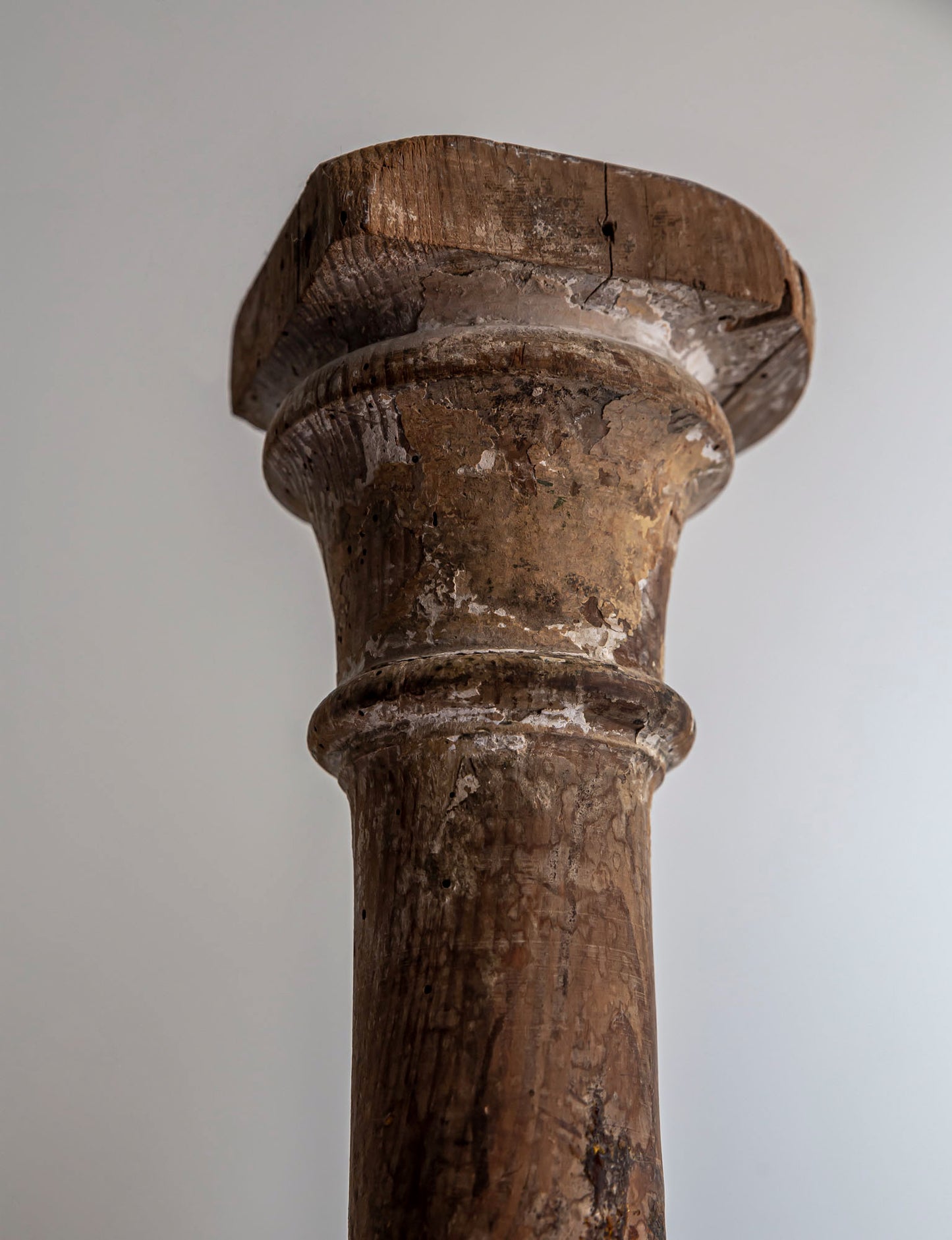 COLUMNA DE UN ALTAR SICILIANO