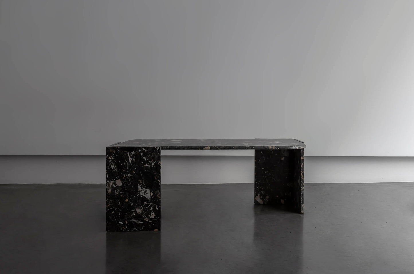 MESA DE CENTRO DE MÁRMOL