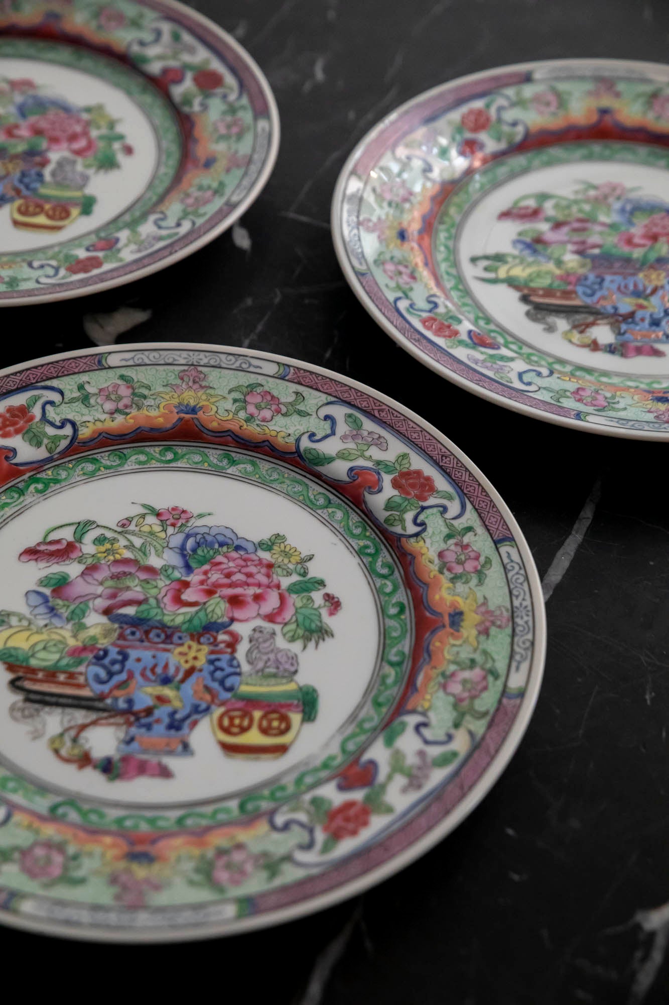 CHINESE TABLEWARE