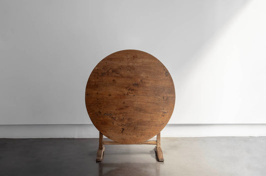 MESA DE VENDIMIA EN NOGAL