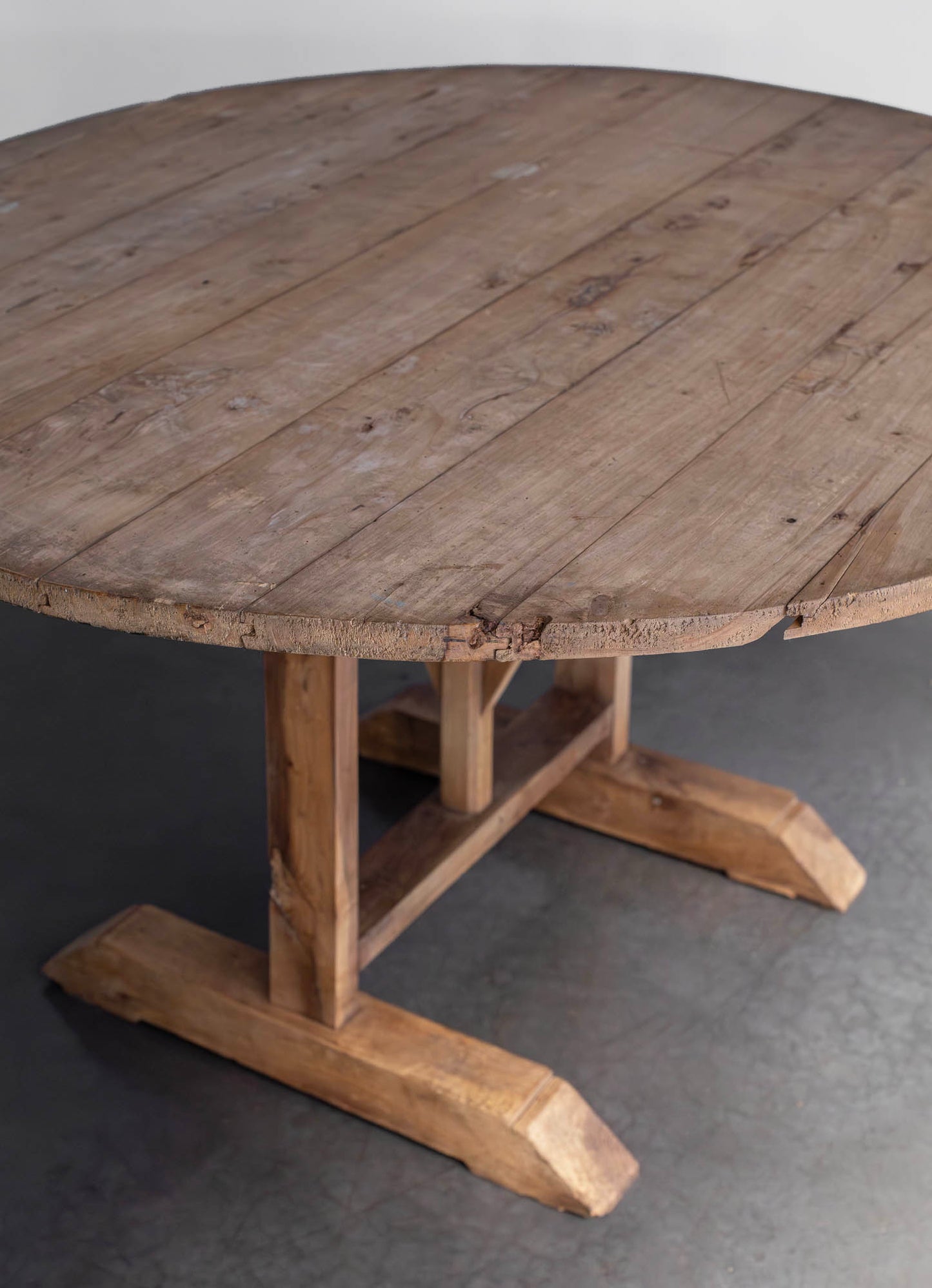 MESA DE VENDIMIA EN MADERA DE ROBLE